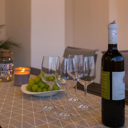 פודסטראנה Villa Four Brothers - Penthouse Suite מראה חיצוני תמונה