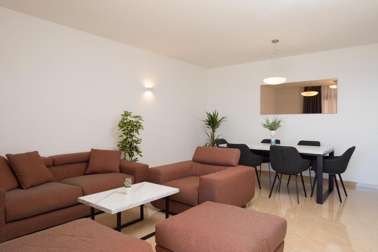 פודסטראנה Villa Four Brothers - Penthouse Suite מראה חיצוני תמונה