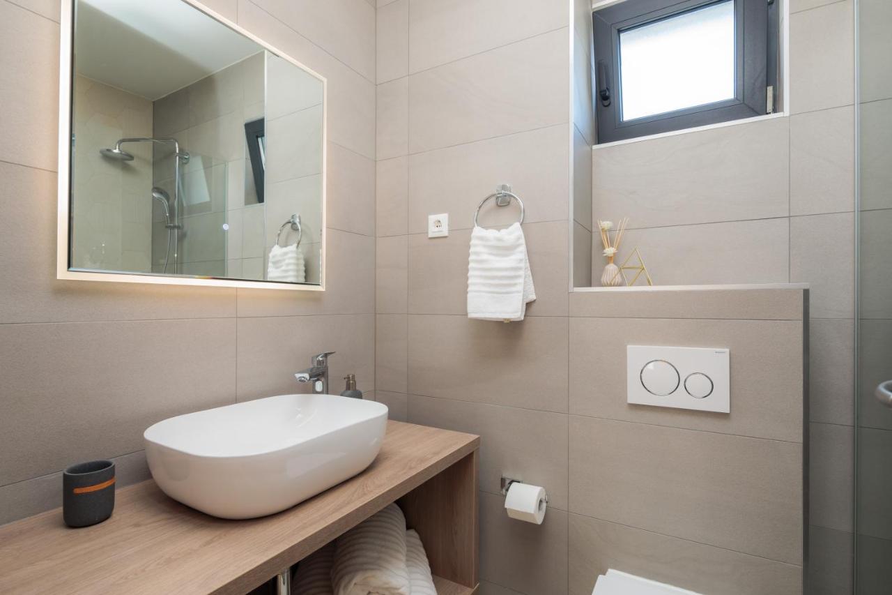 פודסטראנה Villa Four Brothers - Penthouse Suite מראה חיצוני תמונה